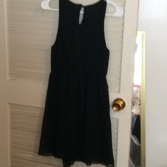 H&M - Picture 2 of 2